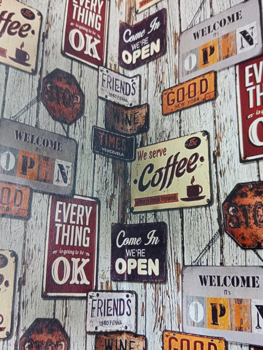 Café wall T-shirt